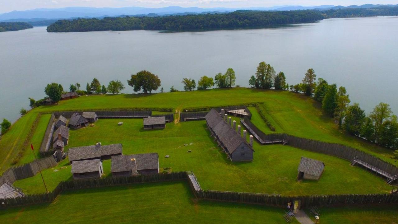 Inn Of Loudon Extérieur photo